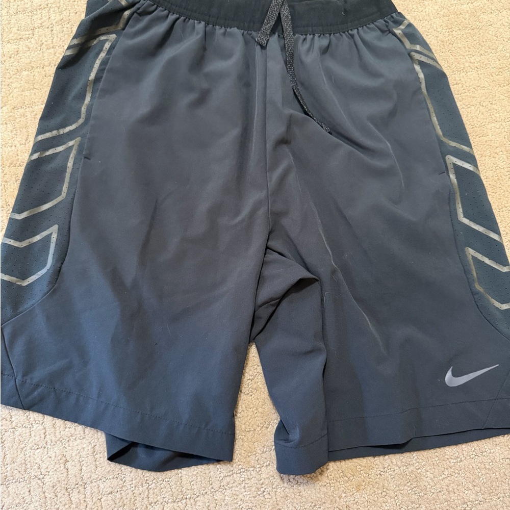 Nike Men's Dark Gray Athletic Shorts with Reflective Swoosh